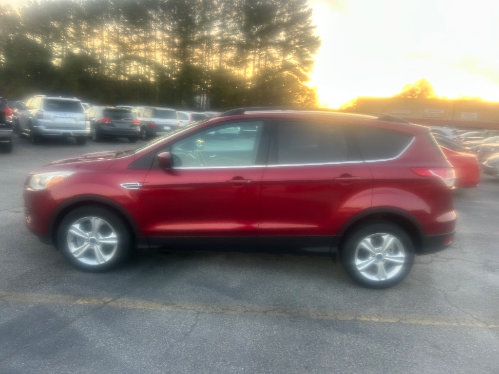 2015 Ford Escape SE's photo